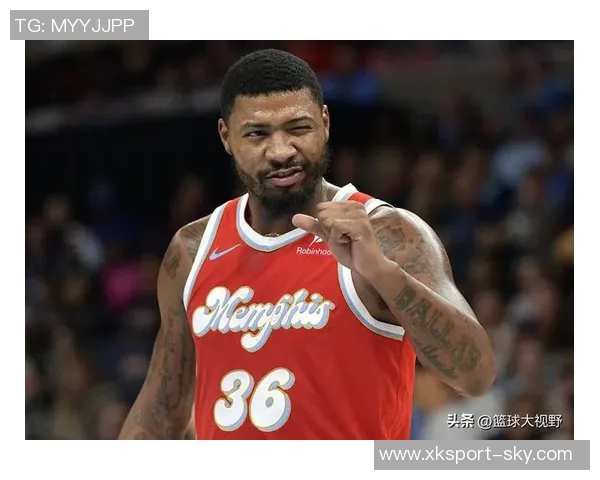 马威与杰伦格林缺席对湖人季前赛布克预计将参与比赛 马威与杰伦格林缺席对湖人季前赛布克预计将参与比赛