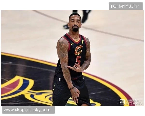 芬奇强调海兰德应展现真实自我他的挡拆与组织能力值得重视 芬奇强调海兰德应展现真实自我他的挡拆与组织能力值得重视