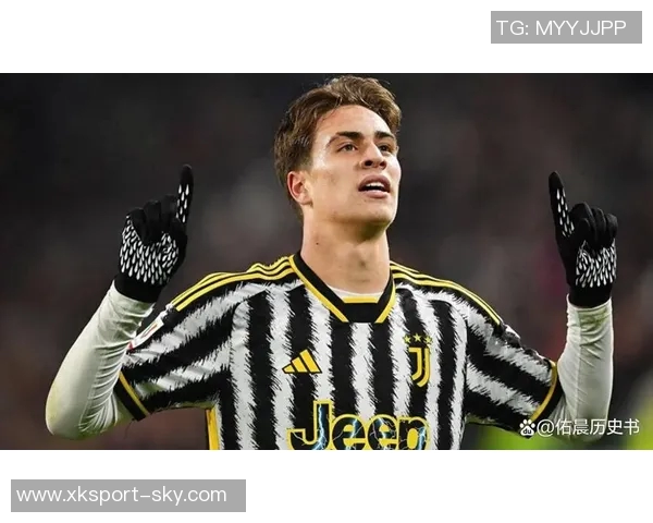 昔日青训天才伊尔迪兹回归拜仁无望高价与需求双重考量 昔日青训天才伊尔迪兹回归拜仁无望高价与需求双重考量