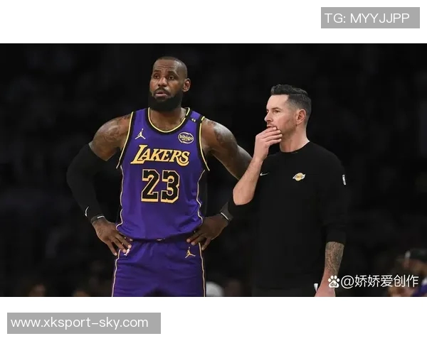 詹姆斯夫妇亲临现场支持洛杉矶道奇队精彩比赛未赴客场 詹姆斯夫妇亲临现场支持洛杉矶道奇队精彩比赛未赴客场