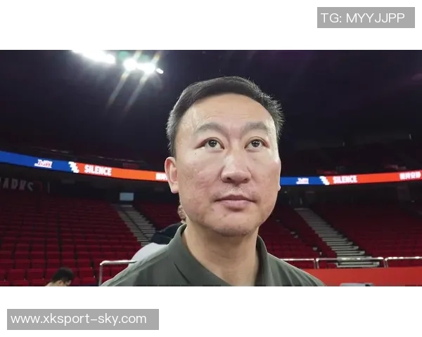 刘维伟回应网友请求抱抱杨瀚森表示已抱过并相信他会没问题 刘维伟回应网友请求抱抱杨瀚森表示已抱过并相信他会没问题